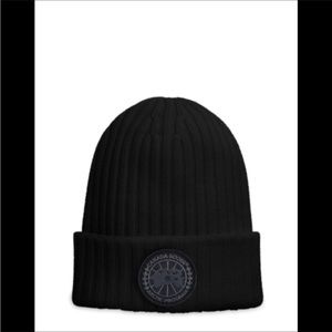 CANADA GOOSE BLACK DISC RIB TOQUE UNISEX